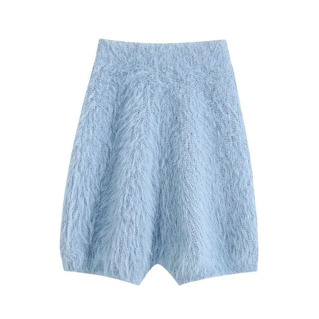 SOFT TOUCH KNITTED SHORTS